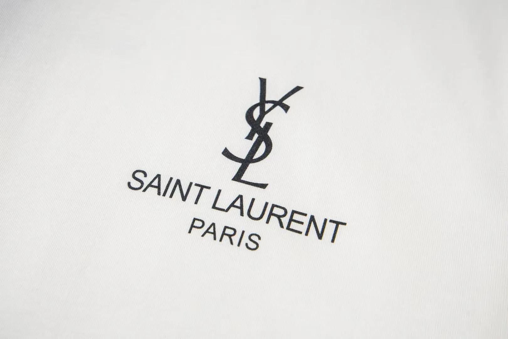 YSL/ 25ss Classiclogo t Classic 280 ! ， ，os ， ， Same Style。 ：Black，White Size：XS-L